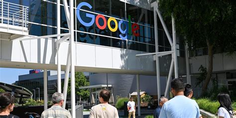 Google Data Shows Salaries Across Different Levels, Locations,。